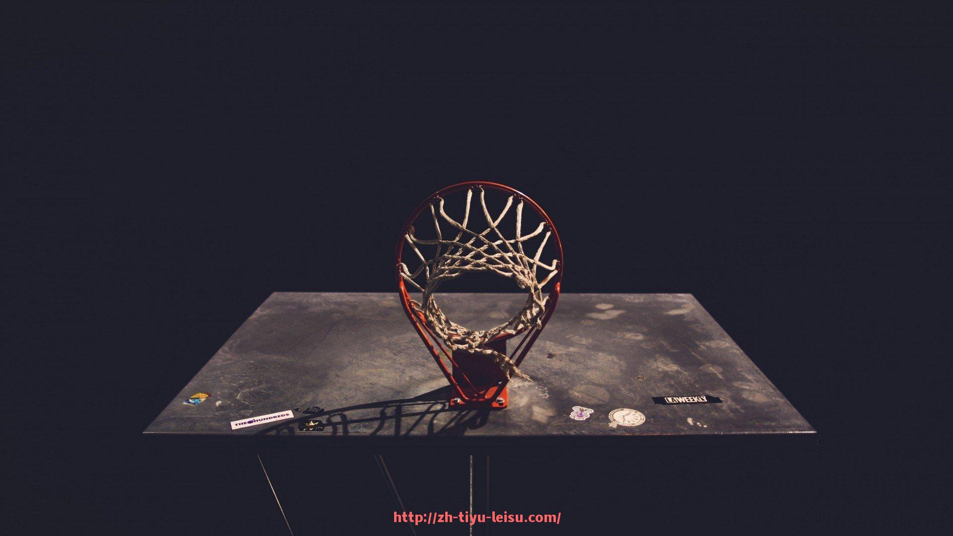 雷速NBA平台-罗马9球大胜意丁球队（意大利罗马球场）